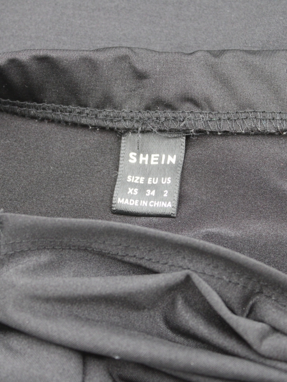 SHEIN Black Ruched XS Split Skirt - Picture 3 of 6